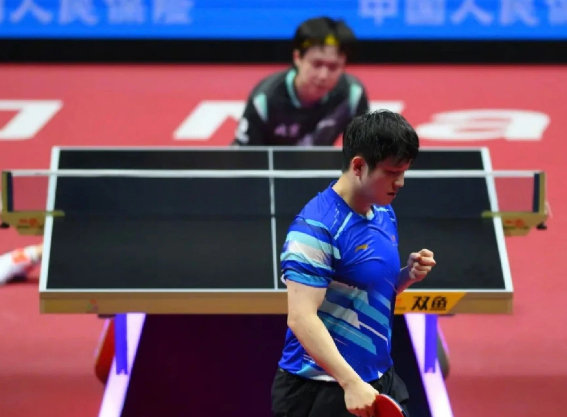 刚刚结束的全运会乒乓球男单半决赛，樊振东4-2逆转王楚钦晋级决赛。赛后，樊振东评