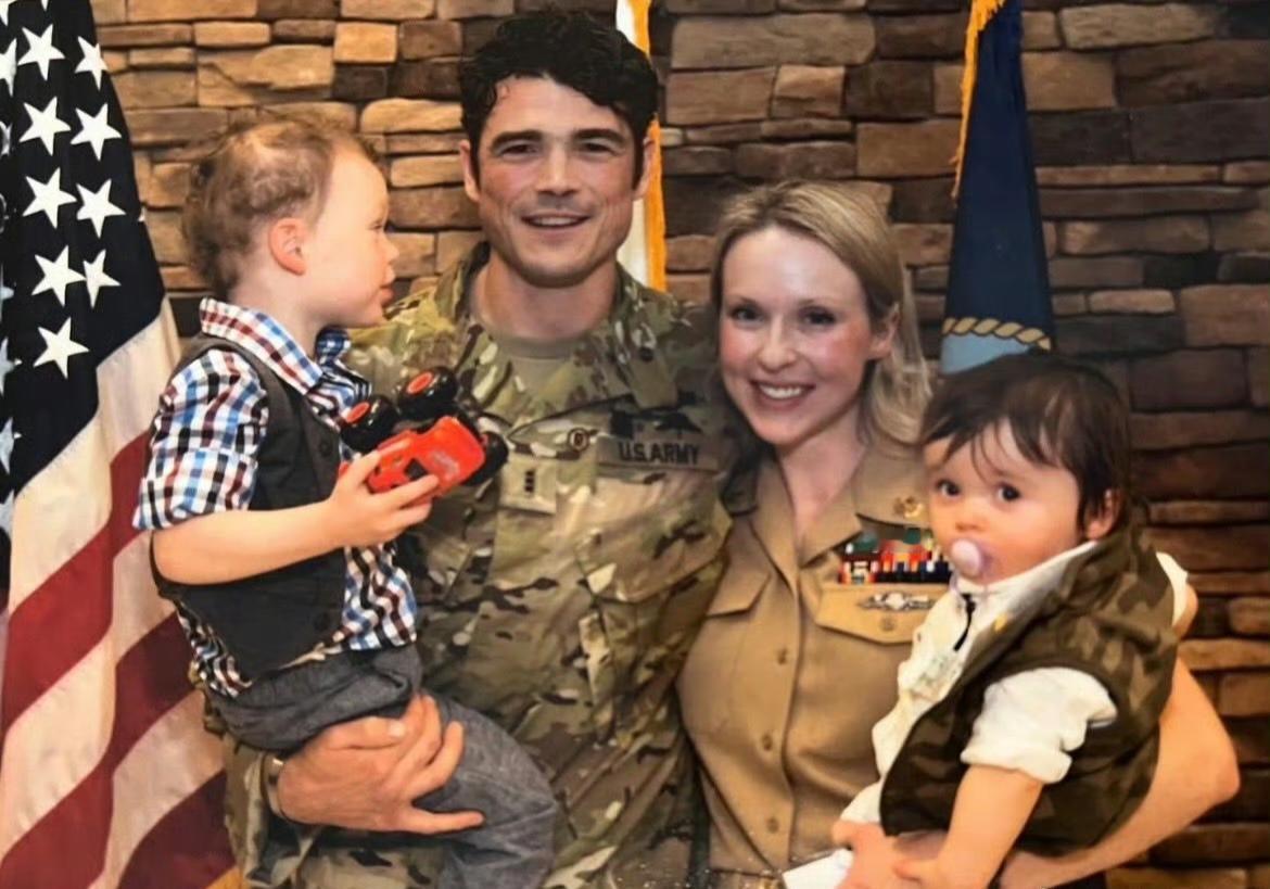 美国国家反恐主任肯特辞职，他是特朗普的心腹，此时辞职应该是接受了不可完成的任务，