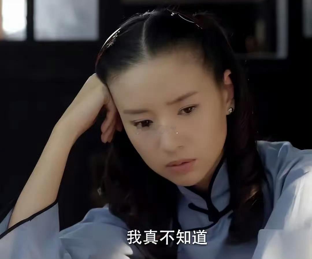 这几位高龄演员演少女，我真心佩服！一扎辫子，一穿校服，瞬间回到18岁！ 