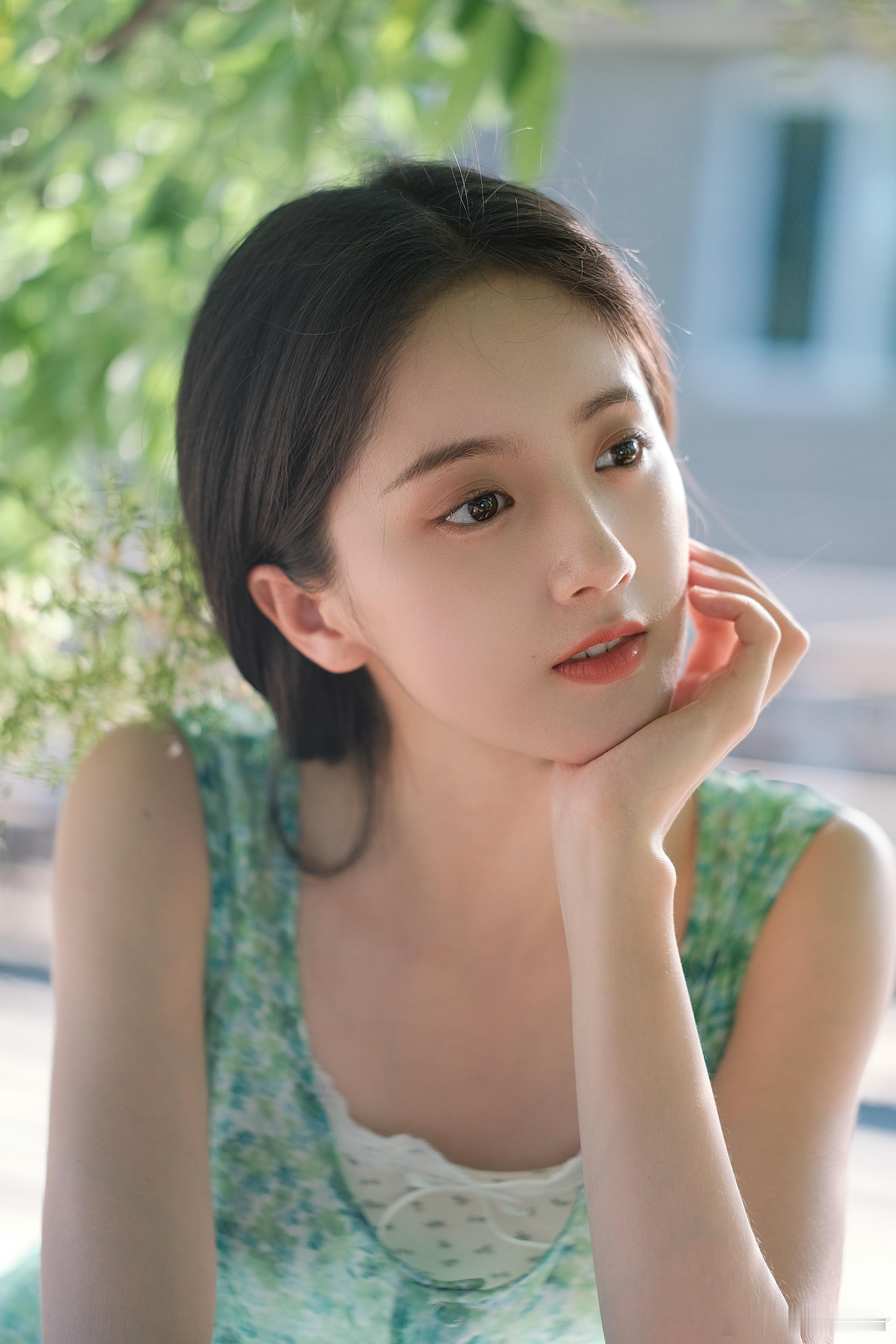 湘儿，这是一个幸运的夏天🍃感恩每一份信任和支持[心]朝雪录 朝雪录破万 ​​​