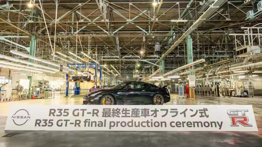 关于新一代GT-R，从官方表态和行业现状来看，R36的研发逻辑非常清晰：面对严苛