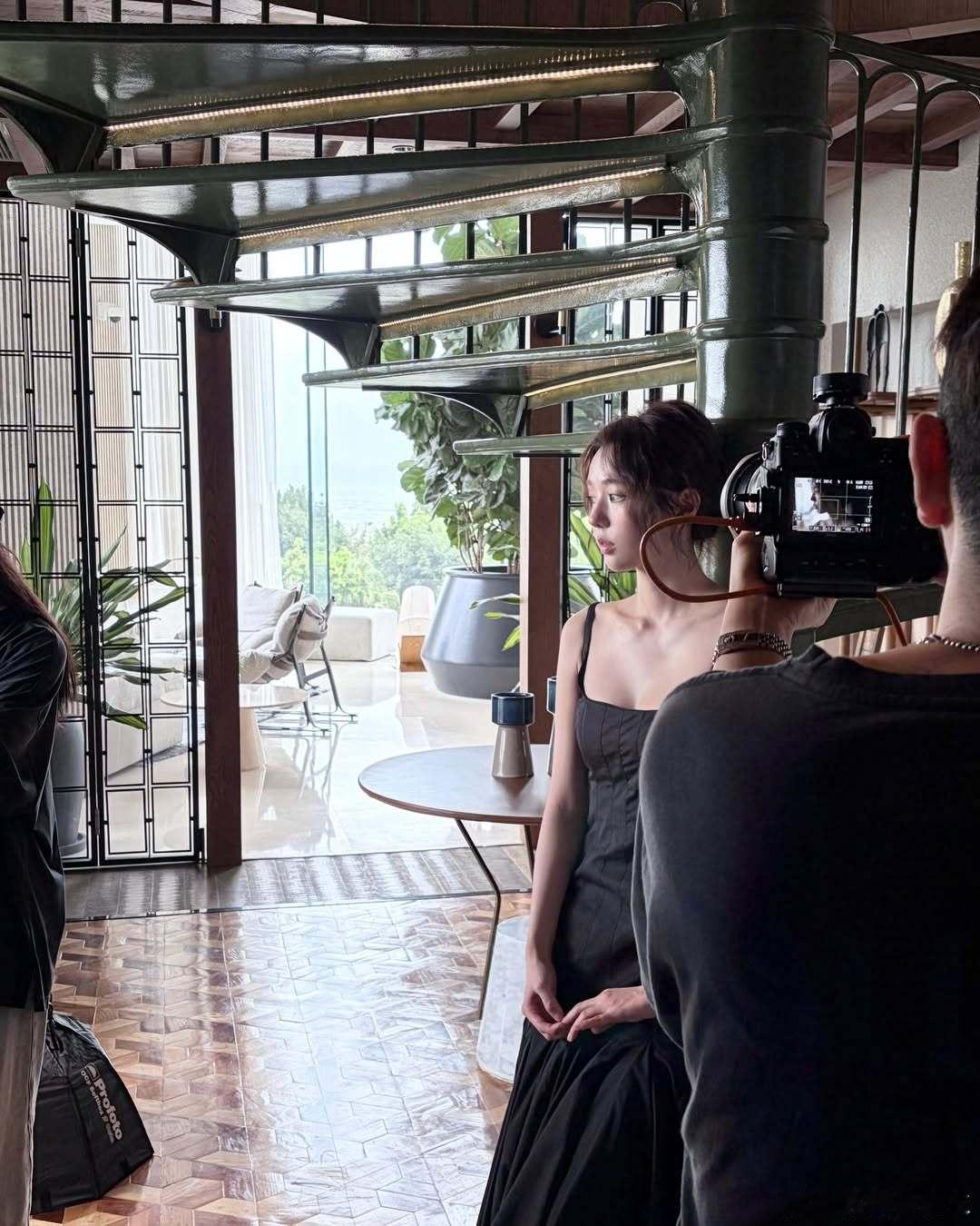 蔡秀彬更新DAZED KOREA 3月号画报💕💕💕美美的兔子公主