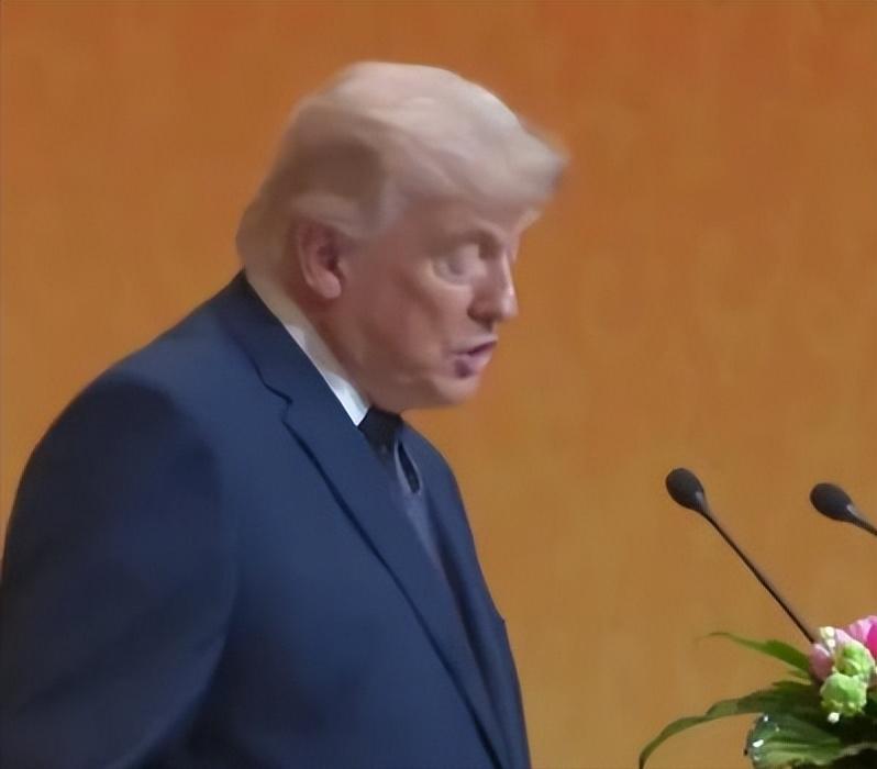 确实没想到，正在返回美国的特朗普在飞机上给高市早苗主动打了电话！5月15日，据高