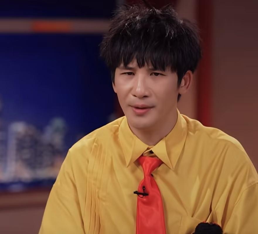 大张伟在荷兰真是倒了大霉了！

他把自己的车停在了荷兰最贵酒店的地下车库里，然后