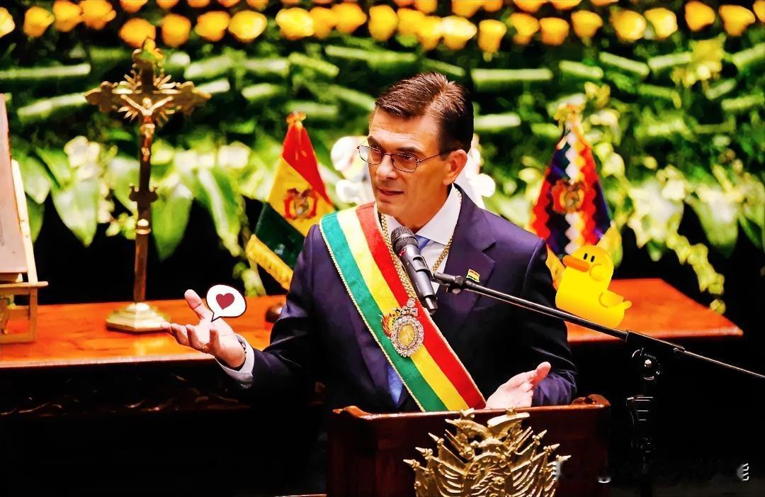 就在昨天
玻利维亚传来重点消息！

玻利维亚换总统哪是“左右交替”？分明是民众用