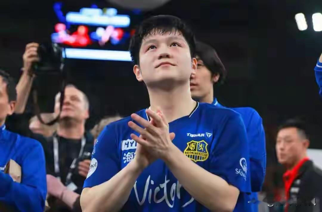 杜塞尔多夫亏大发了。

杜塞尔多夫啊，说你什么好，去年这个时候，樊振东首选的可是
