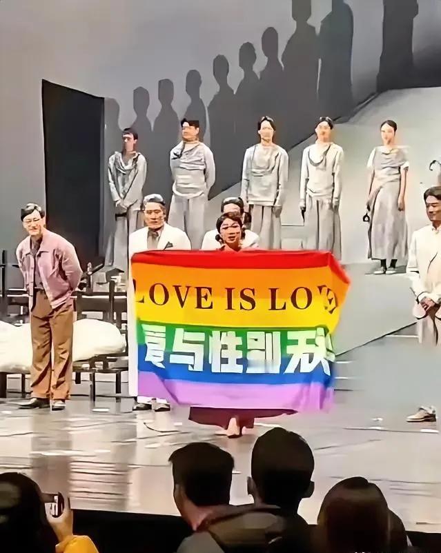 严拒心怀叵测之徒，力挺广州文旅处长坚守岗位之责，其公正不阿令人心安！我们坚定不移