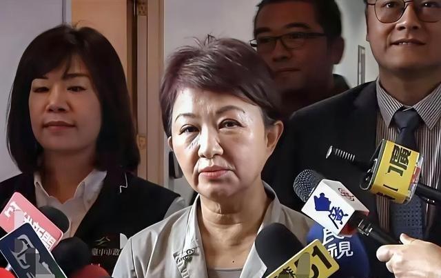 台中市长卢秀燕3月30日在接受采访表示，“为了和平、为了台湾的安全，不管是中国大