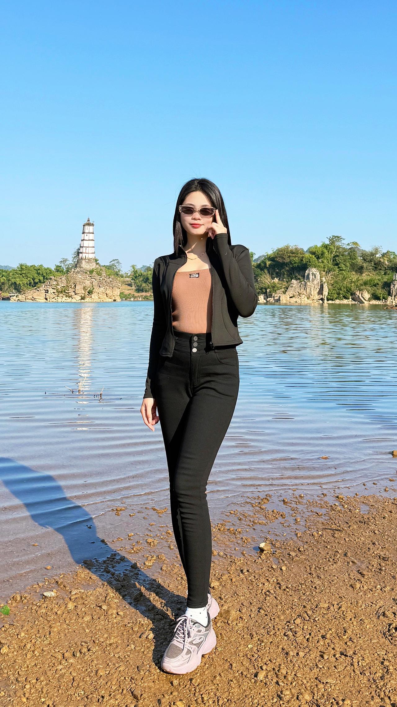 上热门 崇左斜塔