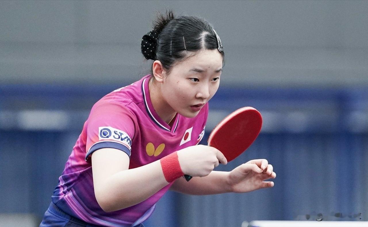 张本美和不藏了，
回国后直言：
她的目标，
就是奥运夺冠。

阻挡孙颖莎，
也要