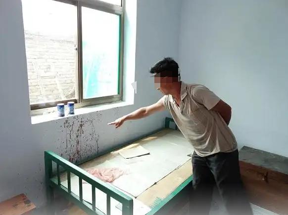 “10万块害了8个人！”河北，一男子生意需要用钱，向好友求助。好友二话不说给他转