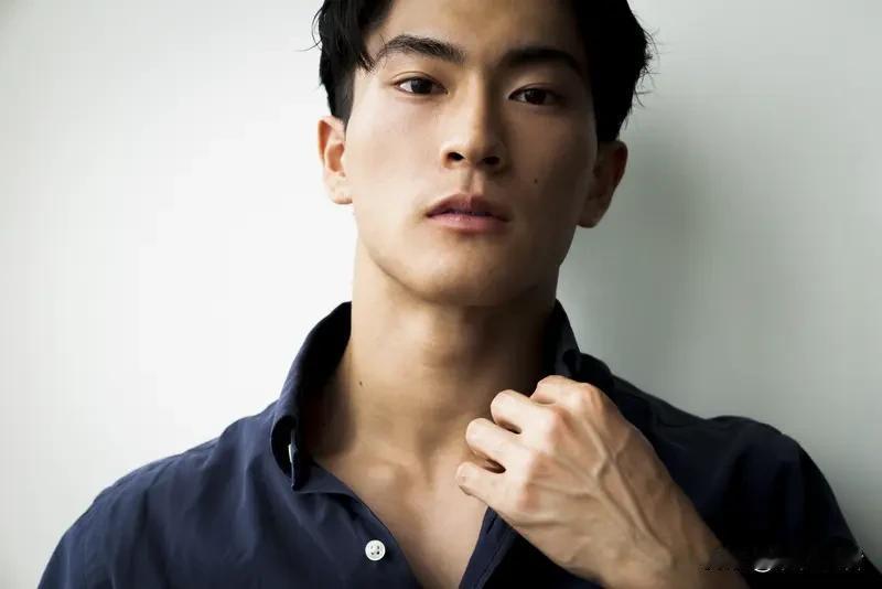 琉球是曾经与中国世代交好的地方，琉球人有尊严且能自主掌握命运，那该是多美好的一段