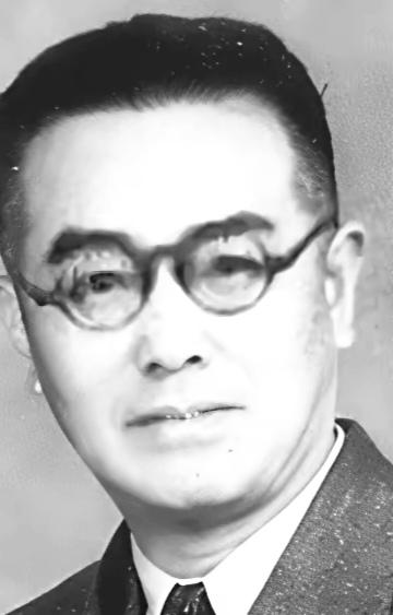 1966年，谢家荣早就不信中国没油，盯紧松辽，画含油图，帮大庆出油。

后来受冲