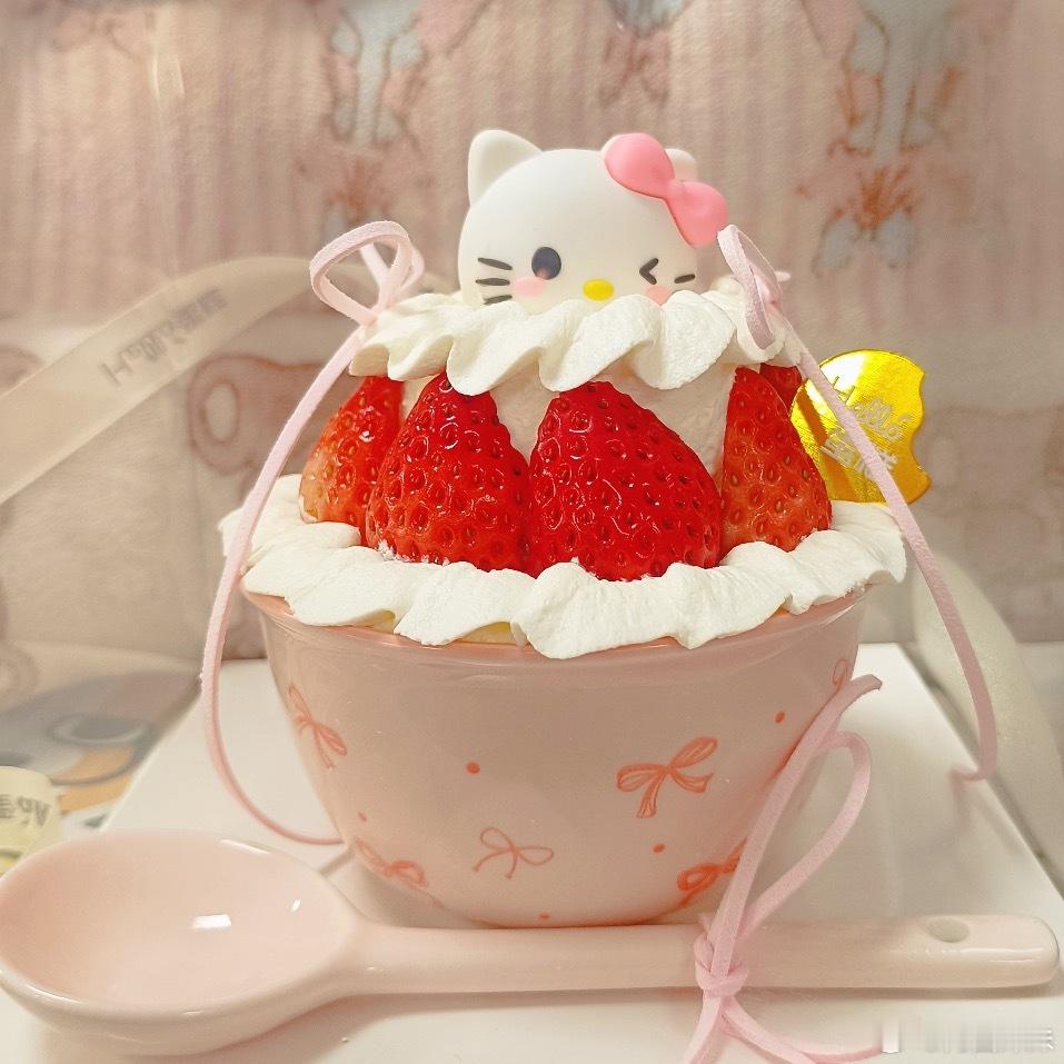 是谁在工位收到这么可爱的小蛋糕爱你老己，一定是查了很久的攻略吧