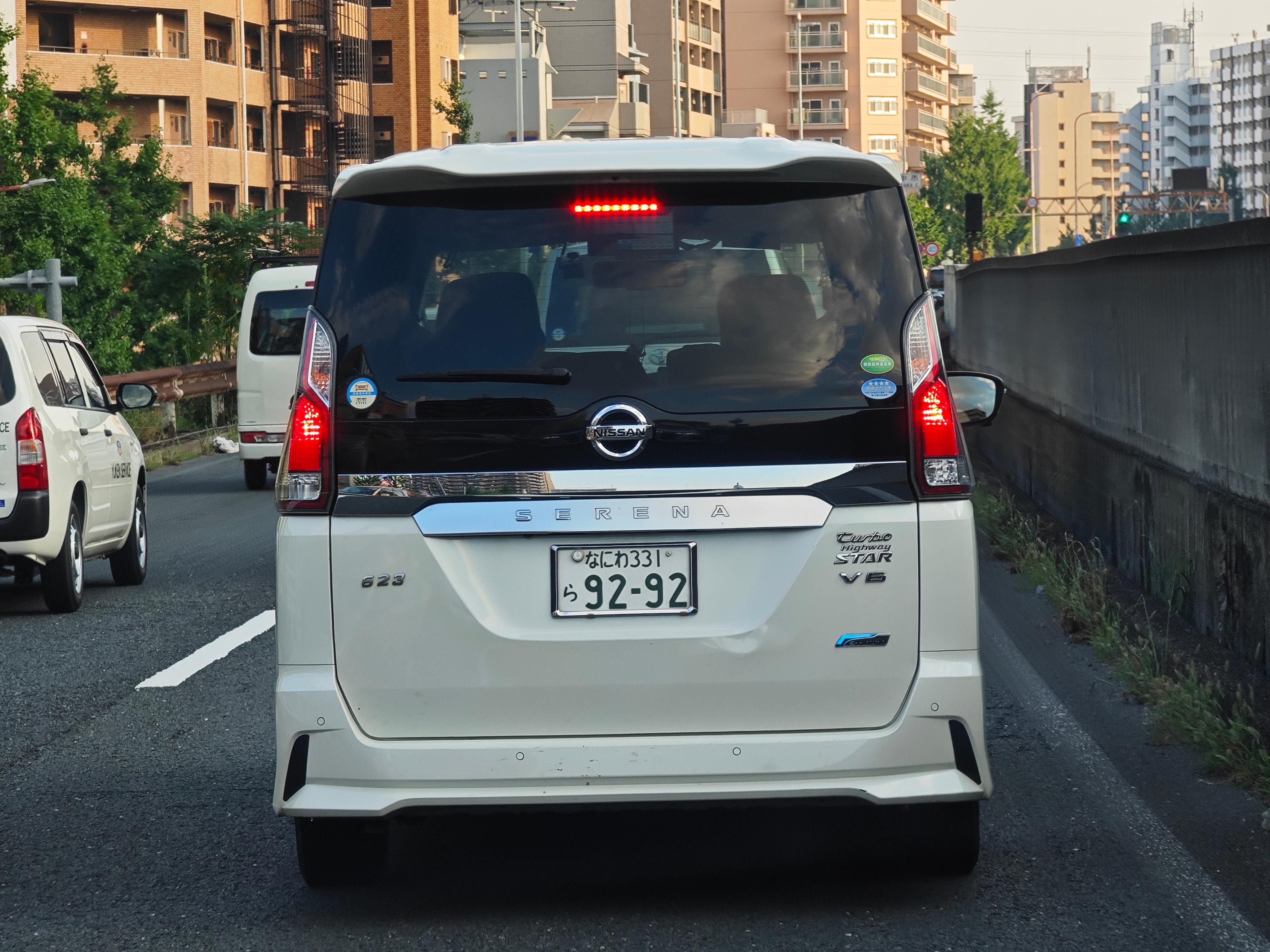 这算不算地表最强日产Serena？ Turbo、V6、Highway Star…