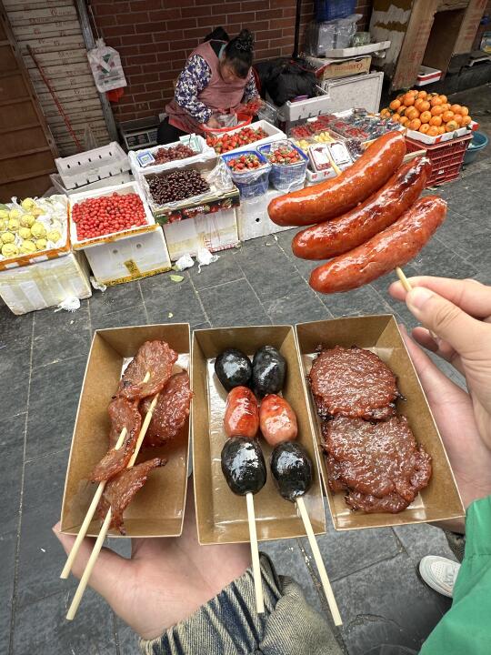 （柳州）就爱吃路边这种巴掌大的猪肉脯。。。。