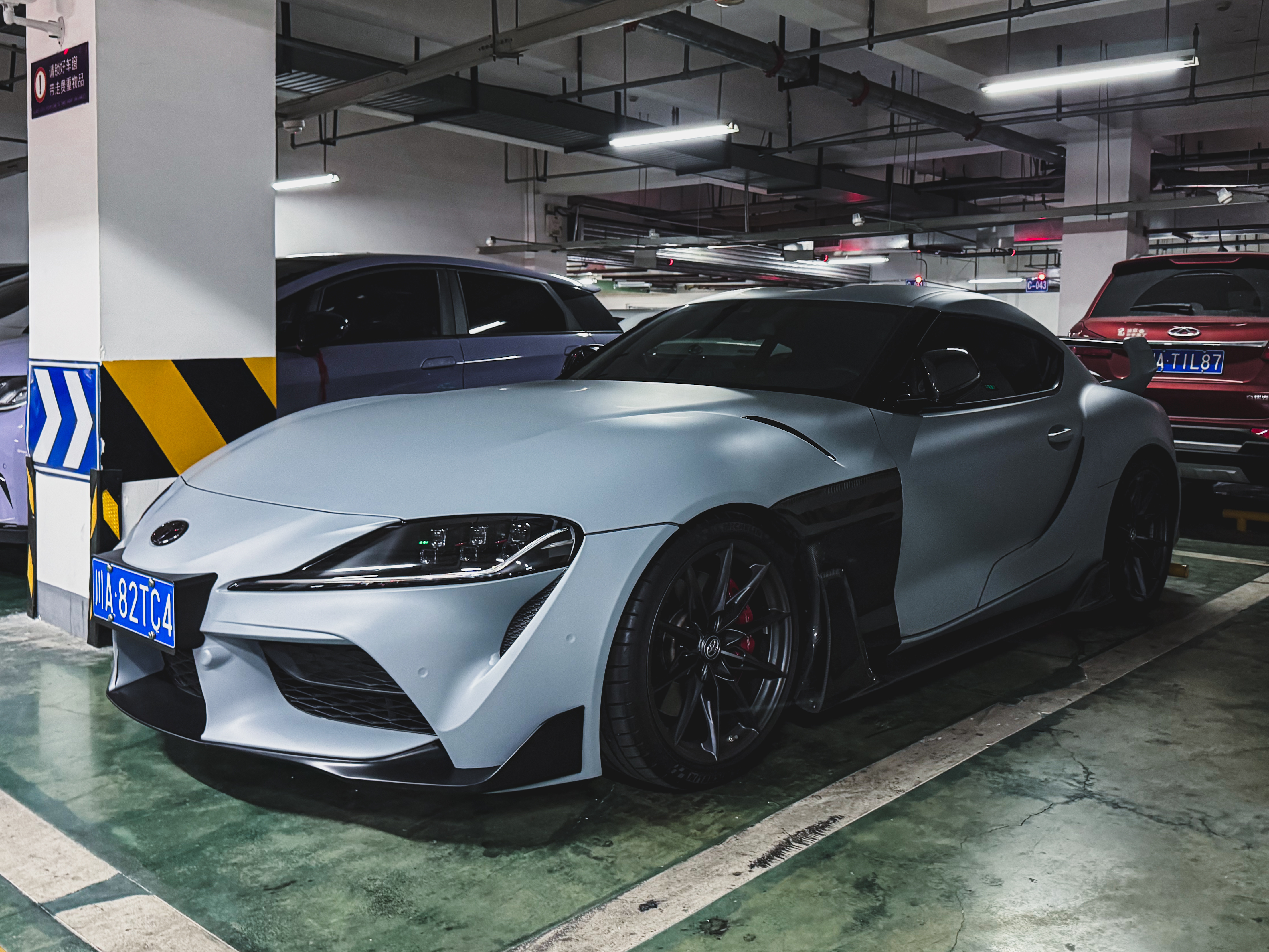 停车场偶遇，丰田Supra ～真帅！⚡ 