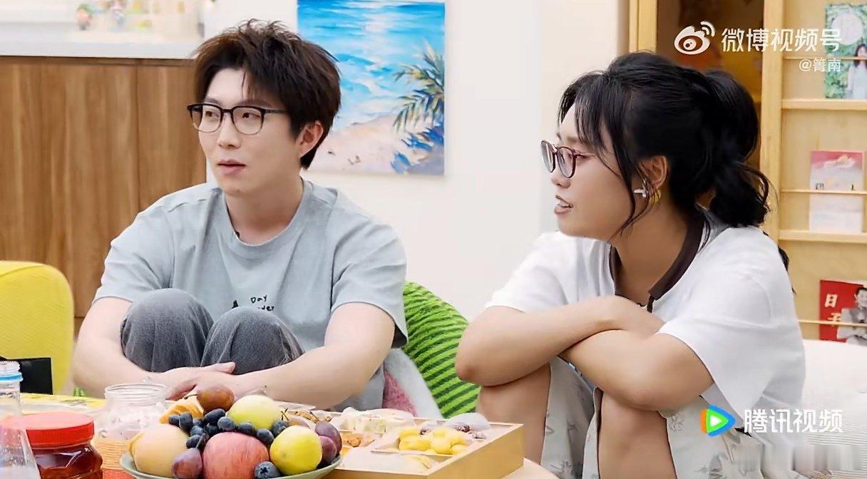 谭松韵刘学义演到后来都不能对视毛雪汪刘学义真的自带喜剧buff，毛雪汪里一番自我