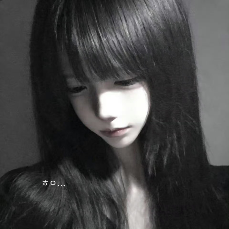 𝐖𝐞𝐂𝐡𝐚𝐭｜女生头像｜氛围感女头丨优质女头丨审美积累｜古早｜可爱 
