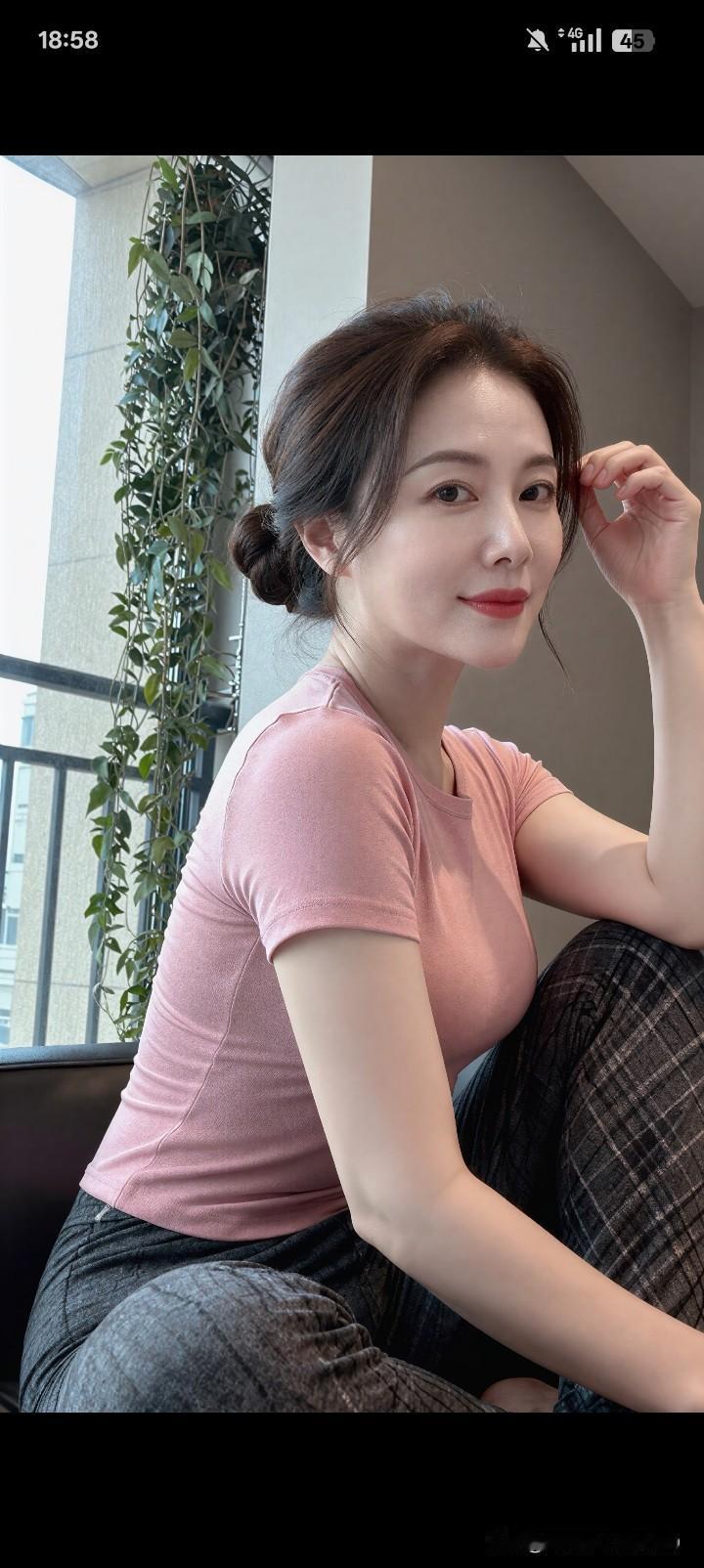 没想到还能收到礼物，真心谢谢那个他。
生活有时候起起伏伏，虐我千百遍，好在身边还