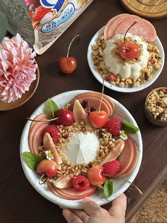 🍃夏日清爽漂亮饭|桃子三明治与麦片酸奶碗