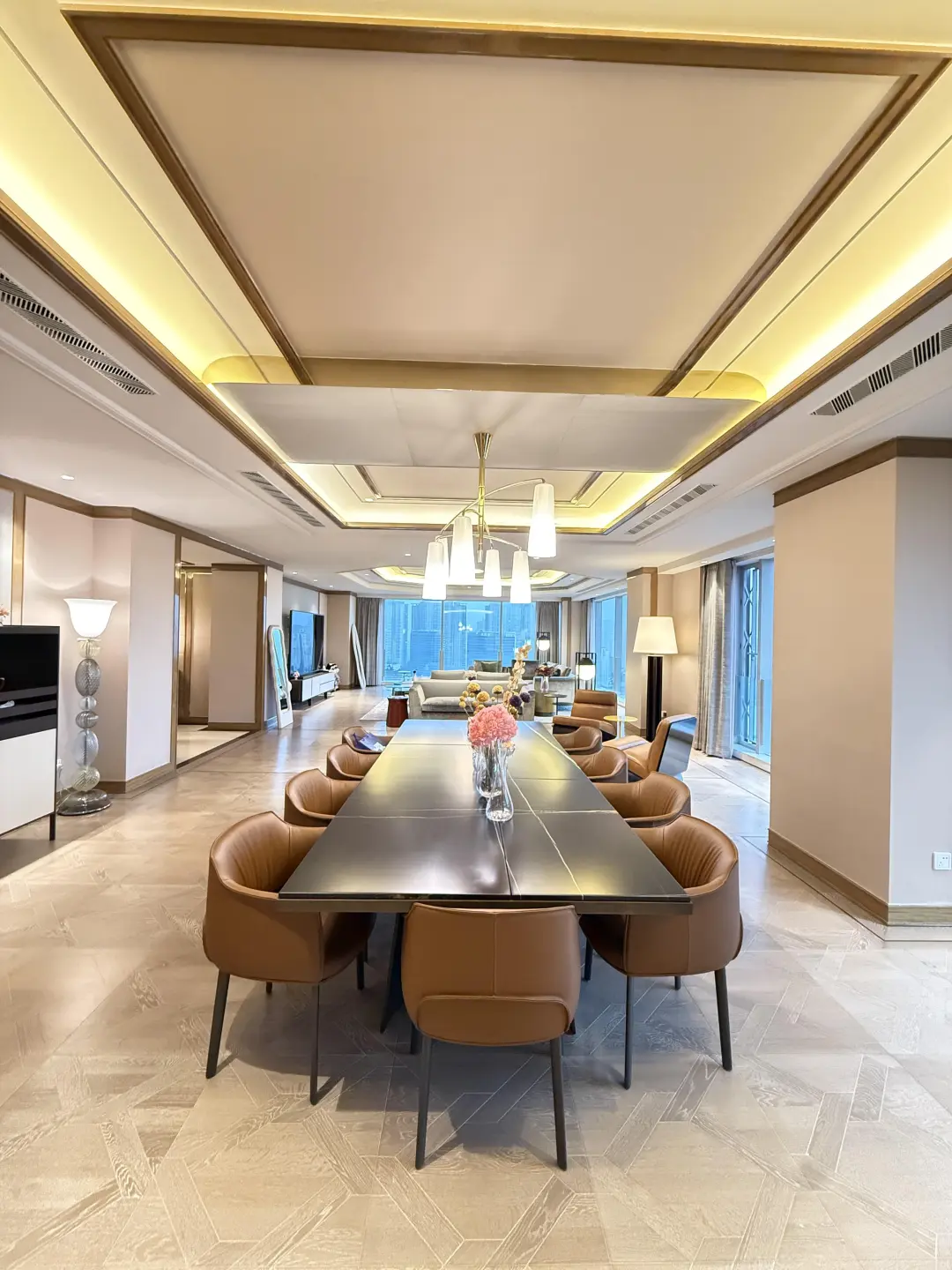 心念念绿城黄浦湾7号楼460m²笋盘丨年底急出