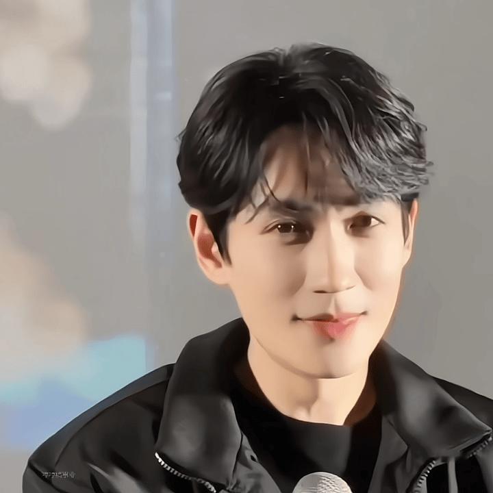 朱一龙世萌一朱一龙用脸说了好多话