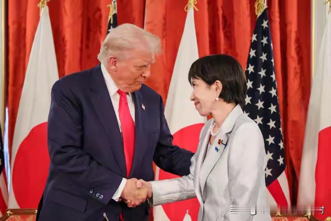 个人认为：从历史上看，对内战争，与对外战争，应采用完全不同的战争原则。对内应采用