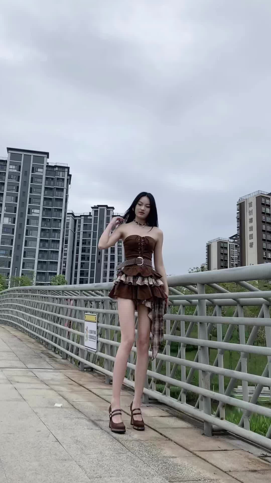 御姐 早春穿搭 玛丽珍 大长腿