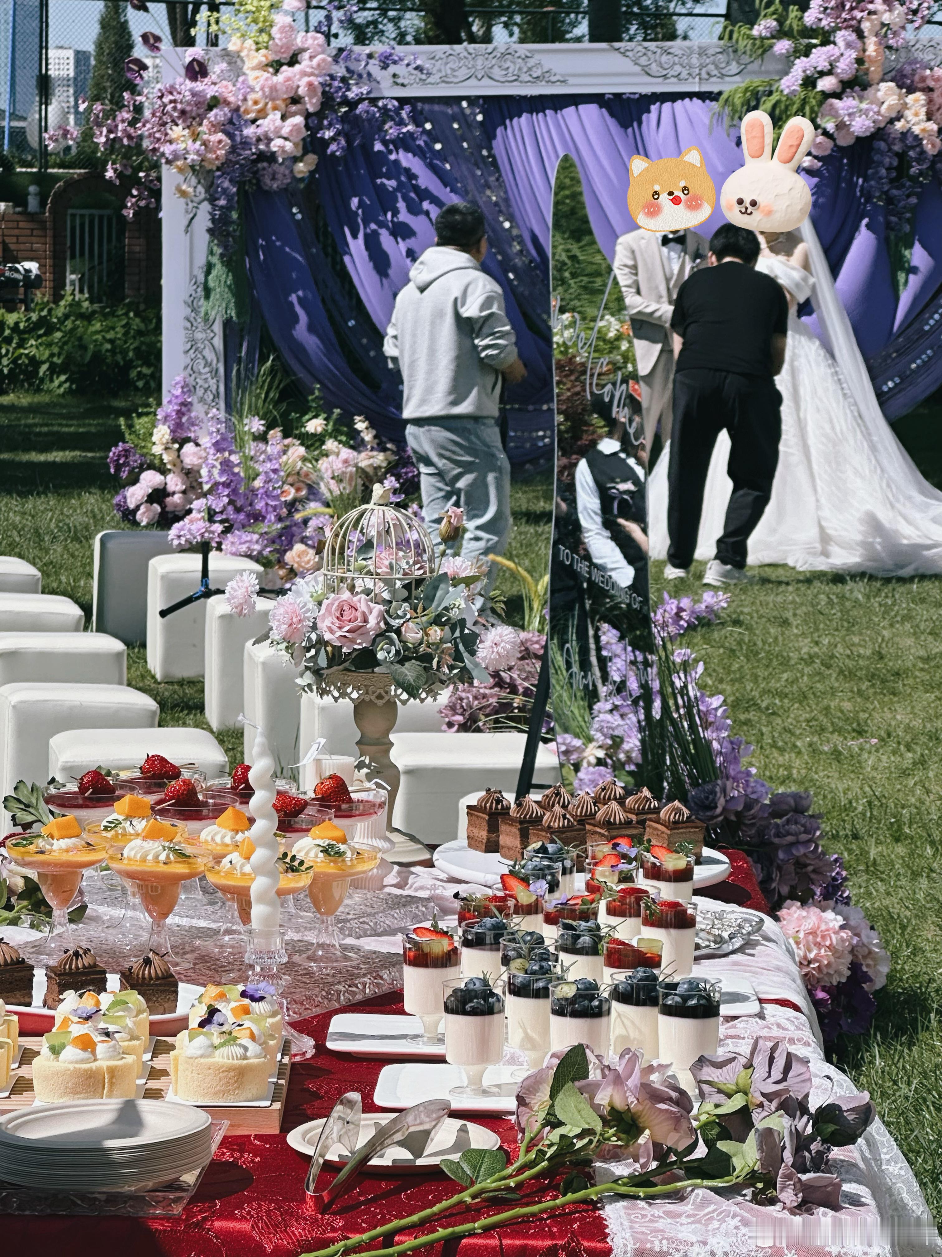抽空出了个婚礼甜品台 四舍五入等于参加了个婚礼💒 又是被美好事物围绕的一天[赢
