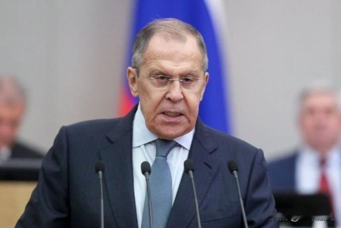 拉夫罗夫否定伊朗提供无人机。俄罗斯外长拉夫罗夫风尘仆仆赶到美国纽约参加联合国会议
