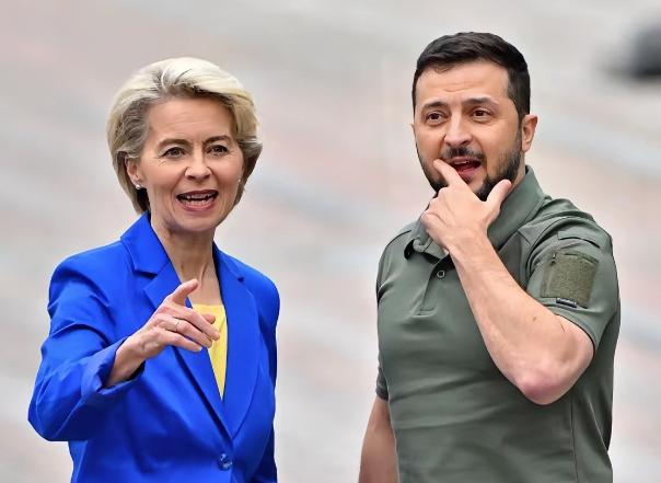 又曝大瓜！美国中情局前分析师认为约翰逊向外界披露，乌克兰总统泽连斯基不仅涉及严重