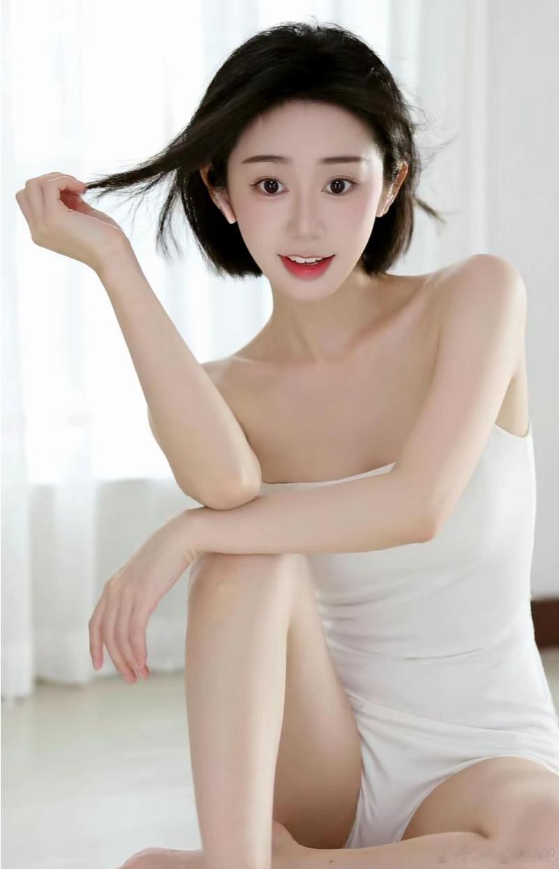 洋洋高锐·女人是星辰大海◎其实……这一刻呀心绪回到了奇门遁甲想……她的翩翩想……