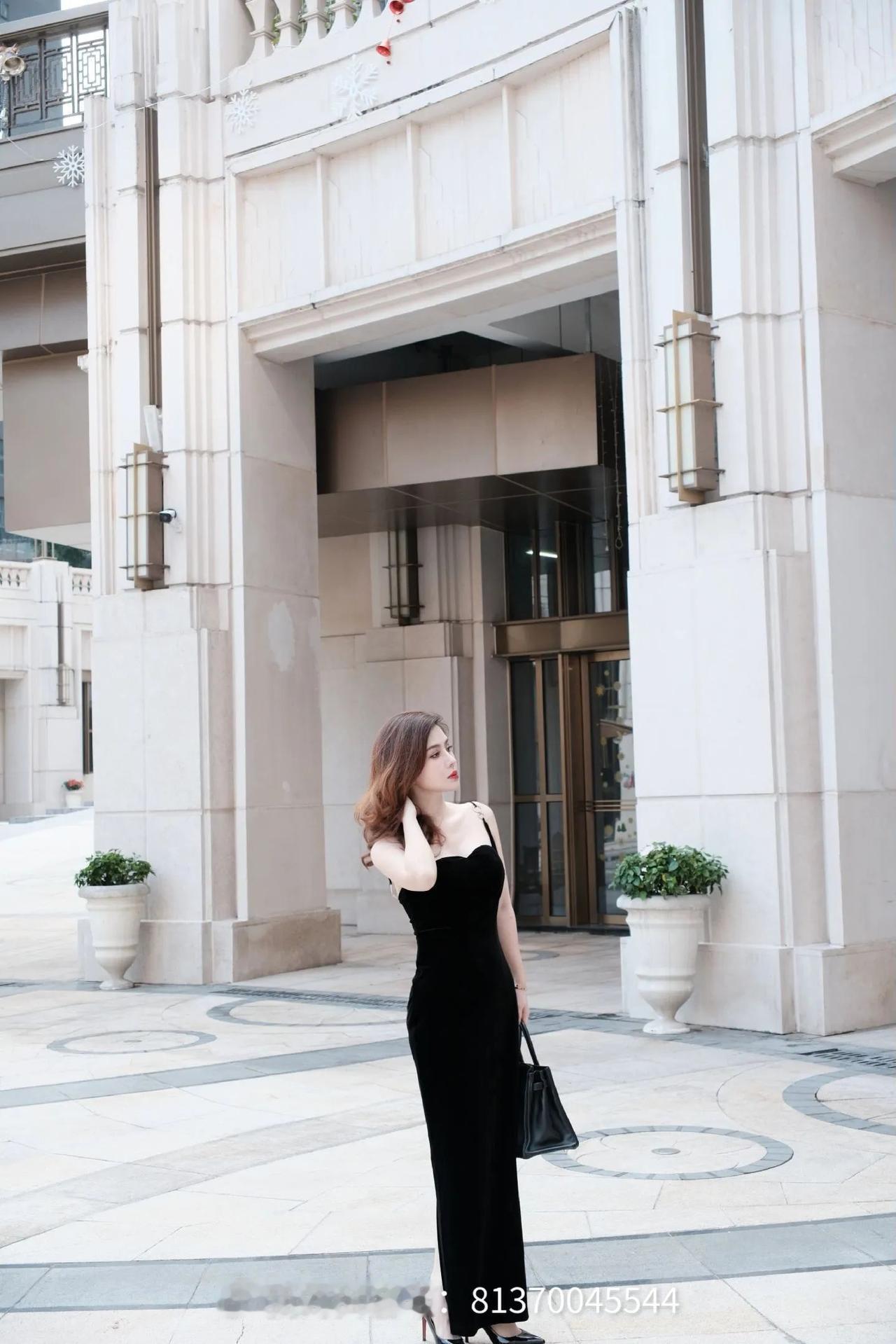 有点后悔头发剪短了，想留长太难了，5555555