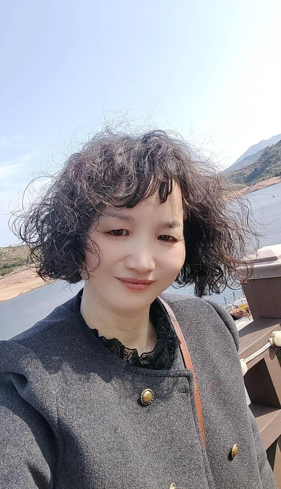 把日子过慢一点，把心情放松一点