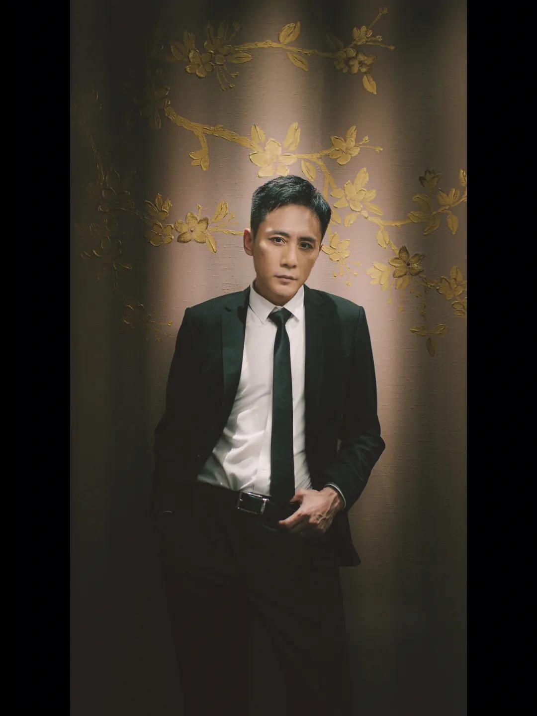 娱乐圈曾经相恋过的明星
[熊猫]谢娜、刘烨 - 曾相恋大约5年
[熊猫]林志玲、