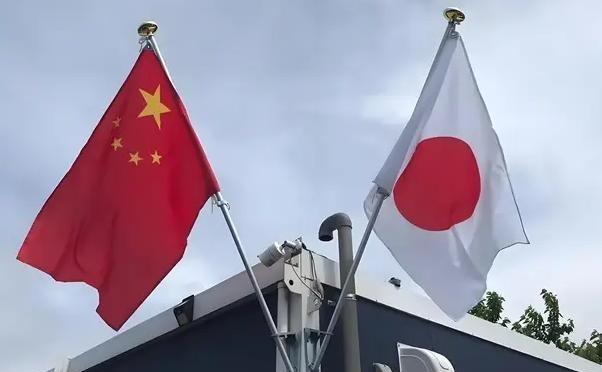 中日爆发战争的概率增大了，但是只要动起手来，中国可能不会给日本留任何情面，想谈可