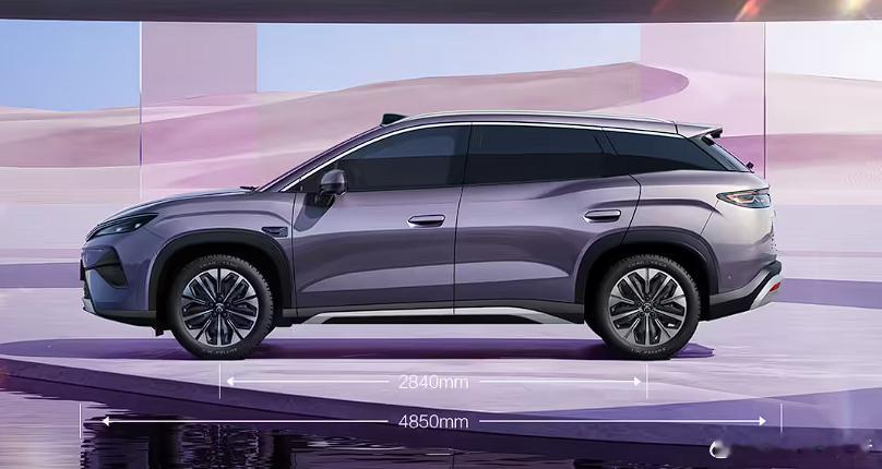 比亚迪宋Ultra EV内饰公开2月25日，比亚迪王朝网销售事业部总经理路天公开