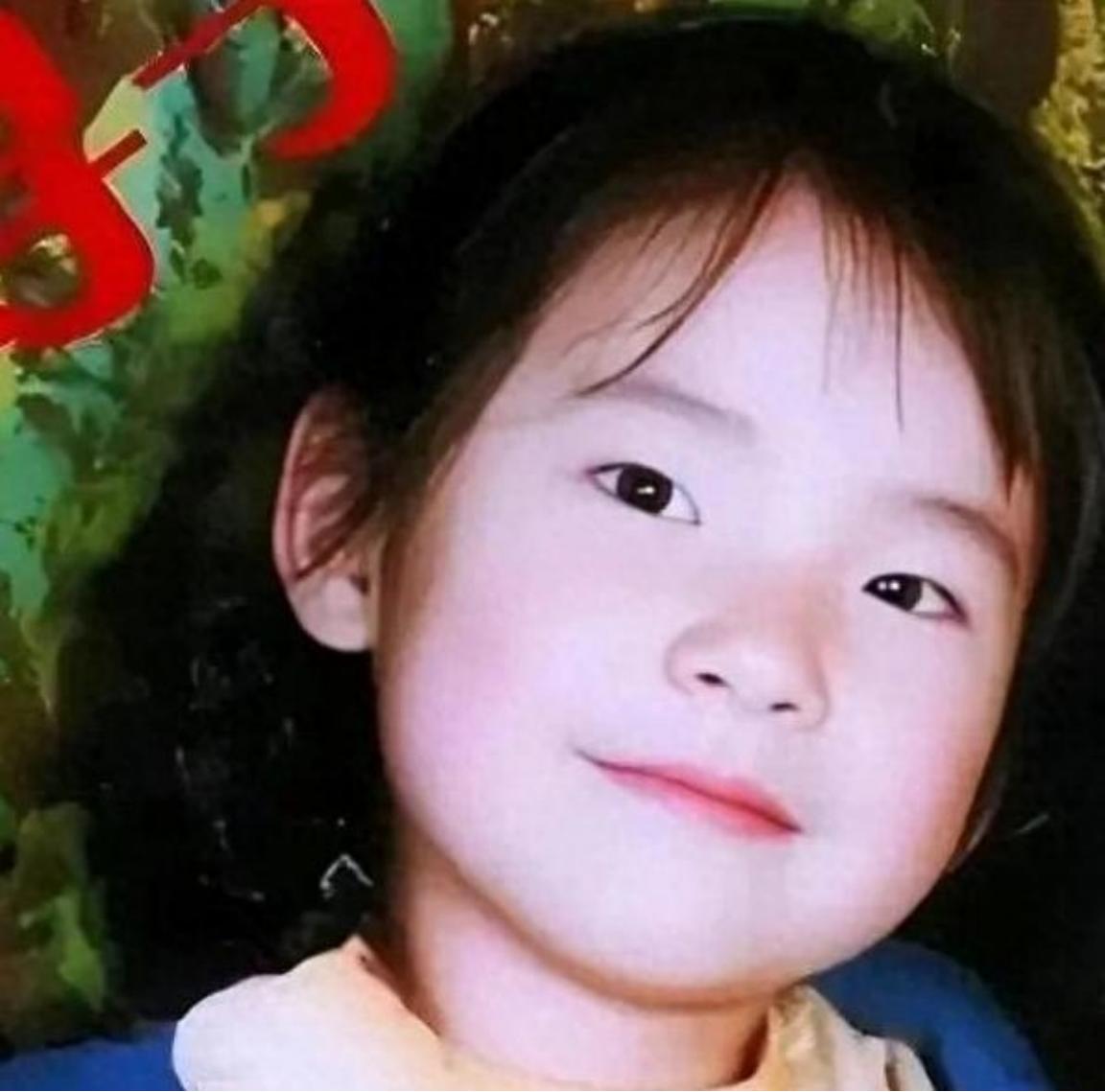 2005年，西安一名6岁女童不幸被拐卖，整整九年她隐忍不发，每天背自己的家庭地址