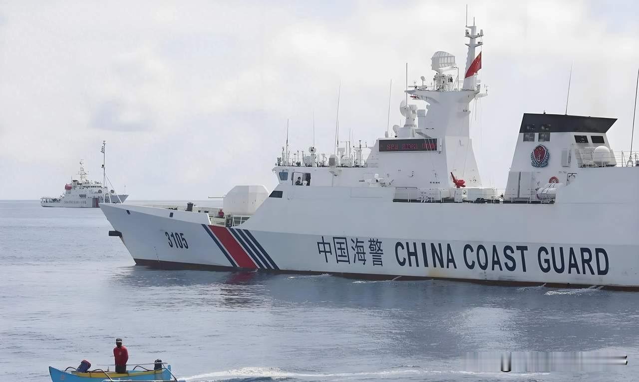 新加坡联合早报日前报道：中国将41名沉船事故中的获救者转交予越南，海警再度救起两