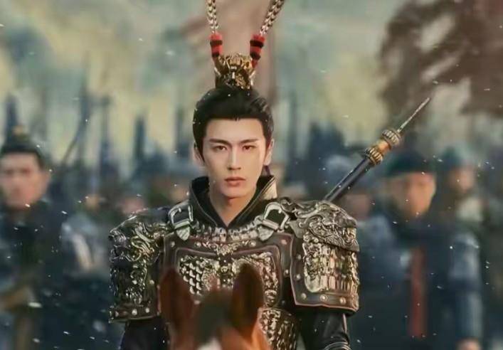 有人说感觉张凌赫挺冤的，这个造型又是不是他定的。
 
那他是公众人物，是直接呈现