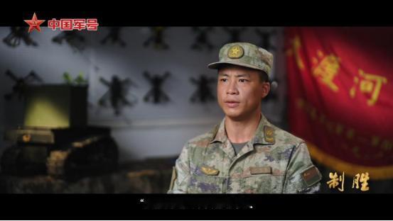 中国有必要公开告诫所有国家，谁若敢打击中国大陆本土目标，不管由何处发起攻击，中国