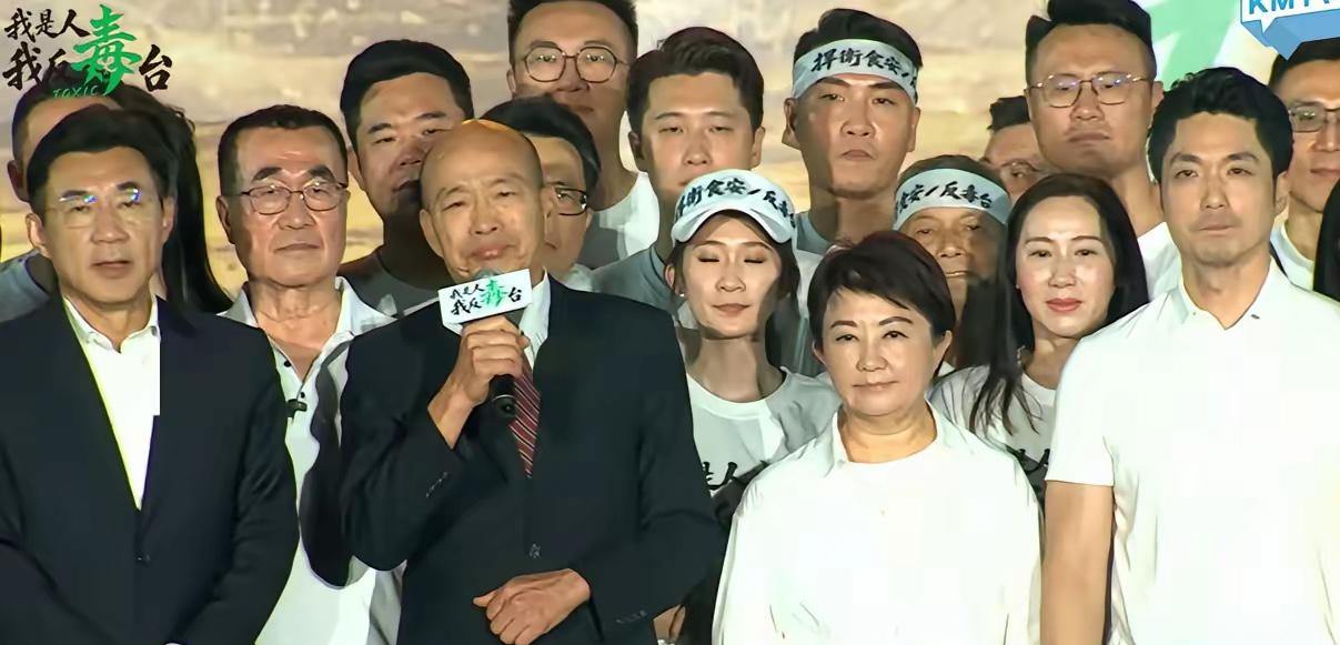 馆长：韩国瑜还是很强

馆长今晚直播，直接说心里话。他说25号凯道那场活动，上去