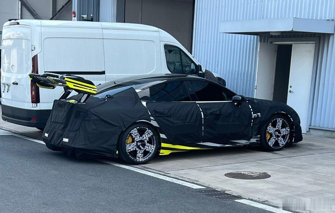 新能源汽车
