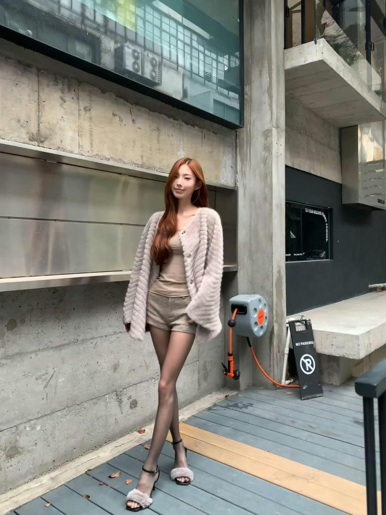 𖦤˖**˖𖦤 
浪漫生活的记录者 ​​​