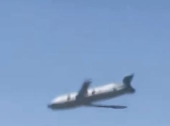 老美的军火商估计很多武器的指标都虚标了，经不起检验！美军最顶级隐身导弹被伊朗击落