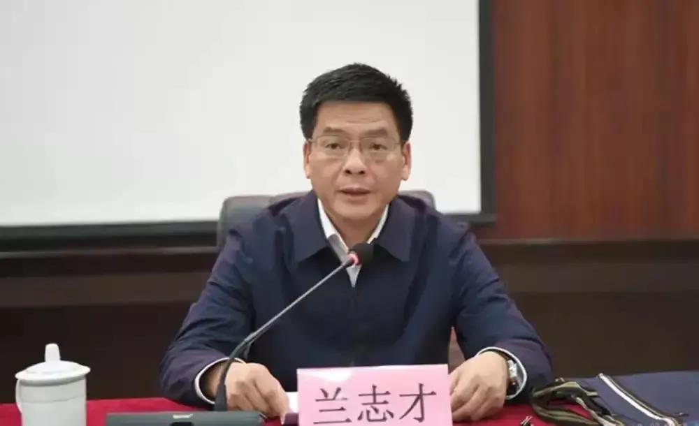 又一个反贪局的局长被查，如果查腐败的人，都已经腐败了！在此提问一个问答题:腐败问