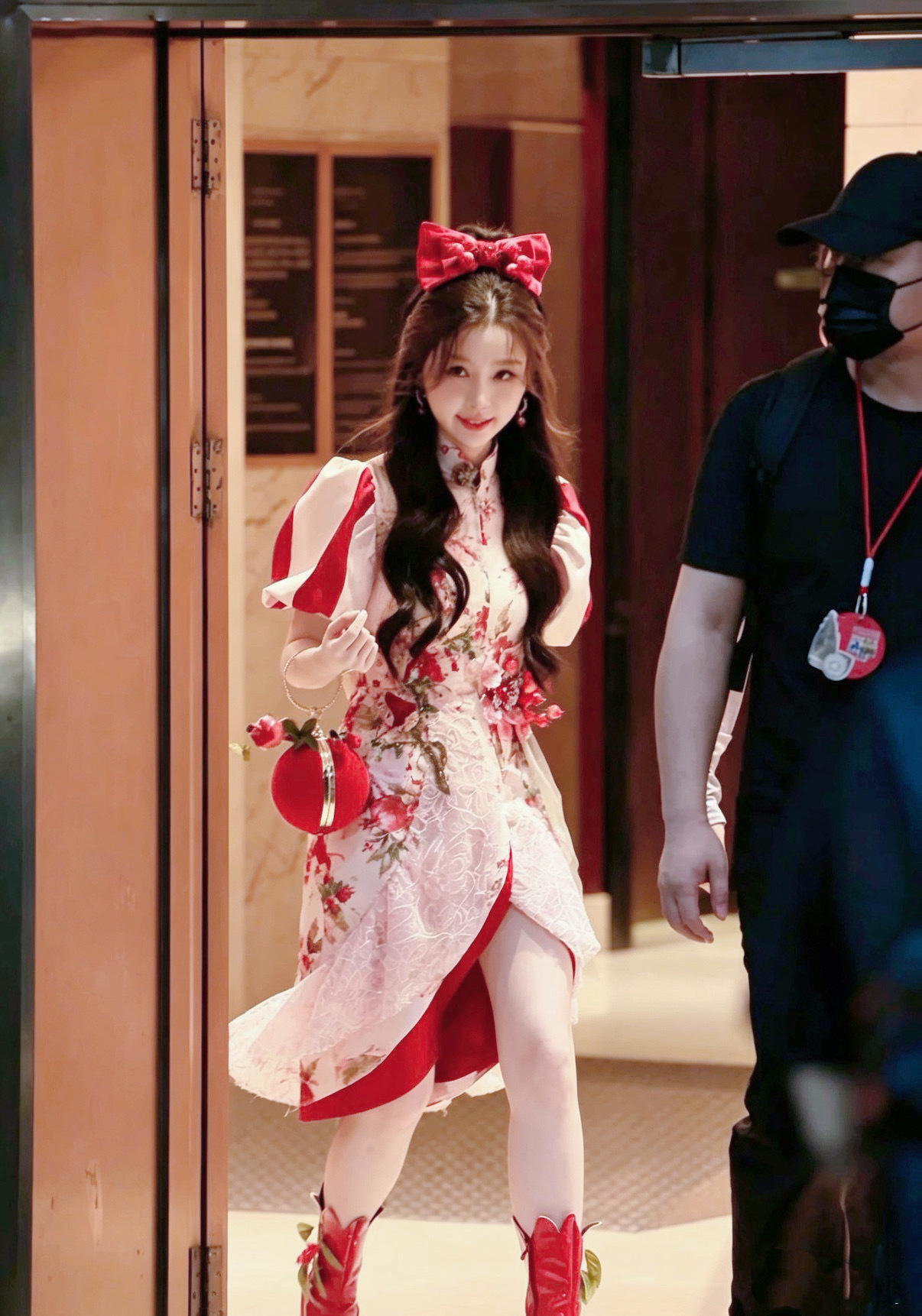好美萌的石榴公主nim！💖虞书欣 ​​​