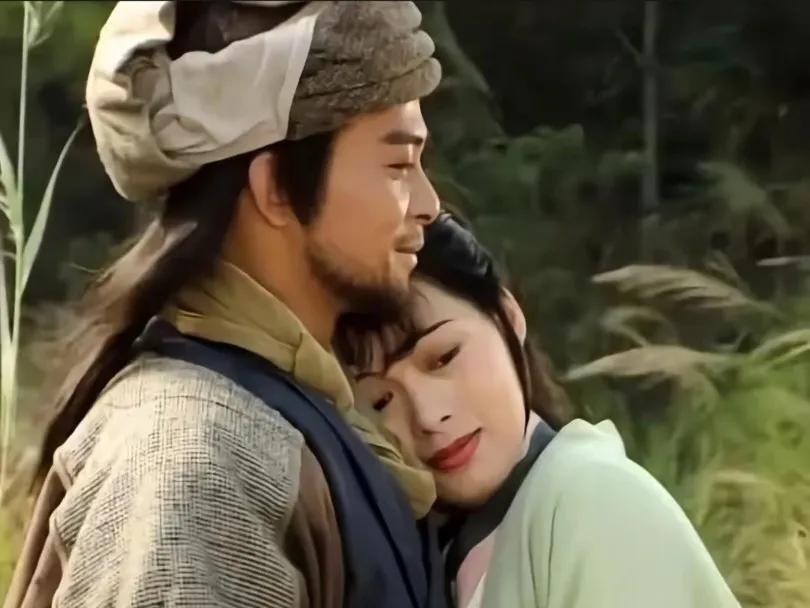 见萧峰喝酒而不想也来一大碗者，非真男儿也！
《天龙八部》中段誉告别了阿碧，独自划