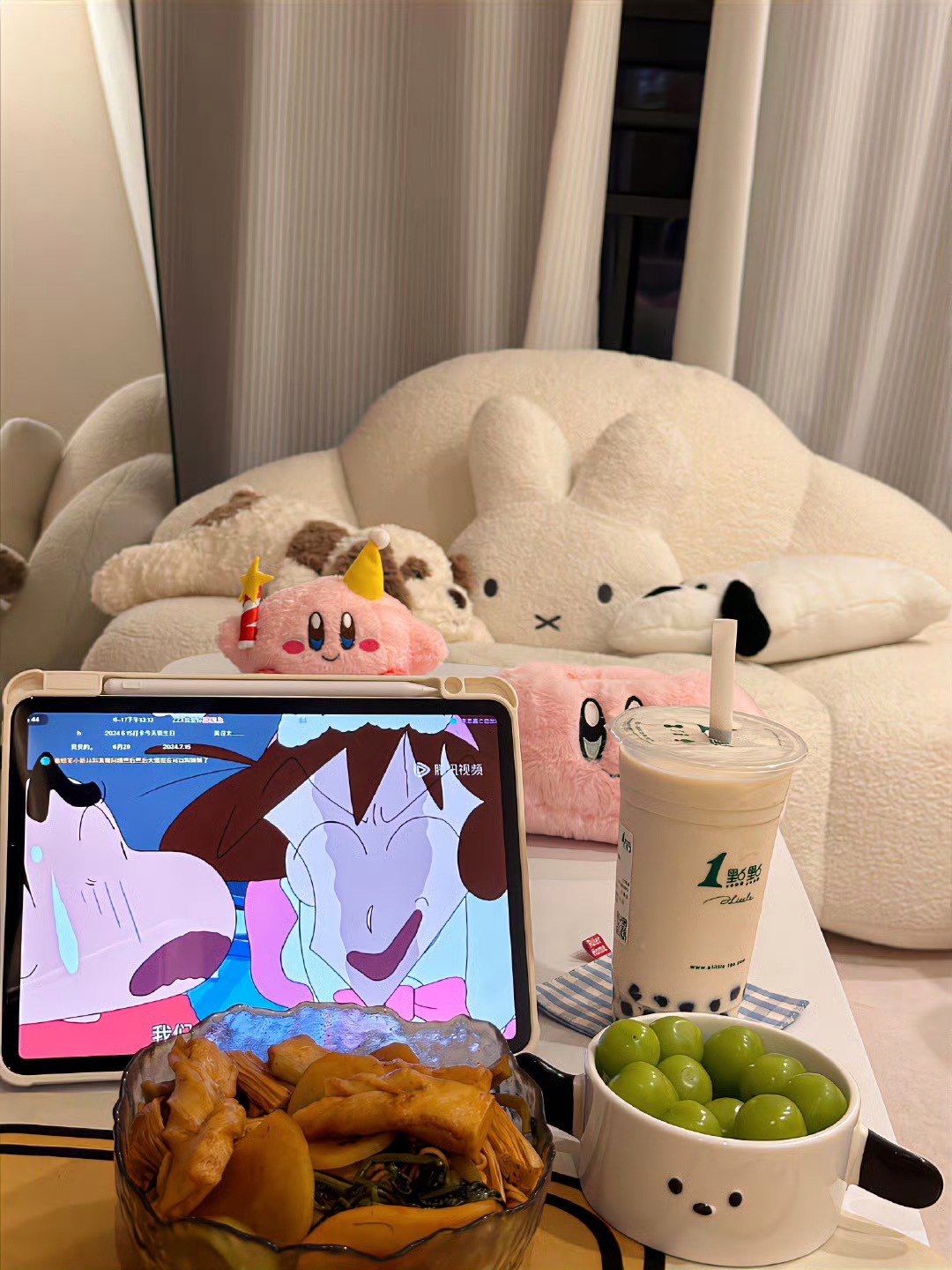 讨厌你我短暂而又虚假的精神支柱 